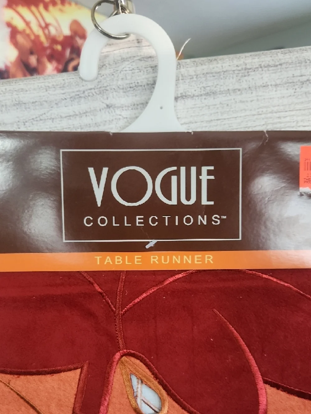Vogue Leaf Table Runner Set in Burgundy, Rust, Mustard